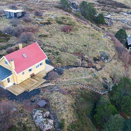 Red Robin - Vacation Homes Next To Svartifossur Waterfall Tórshavn Eksteriør billede